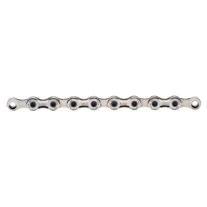 BOX Two BMX 1/8″ Chain (112L) – Nickel
