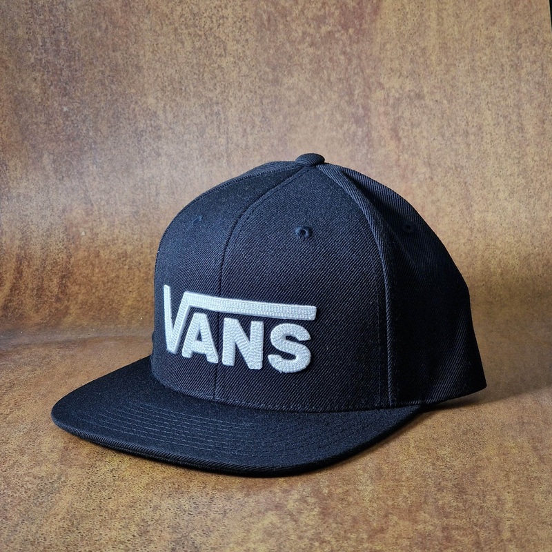 Vans Drop V Snapback Cap Black / White