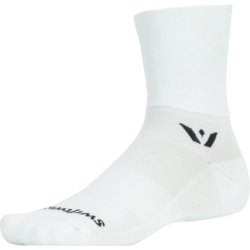 Swiftwick Aspire Quarter Crew Socks – 4″ White Large
