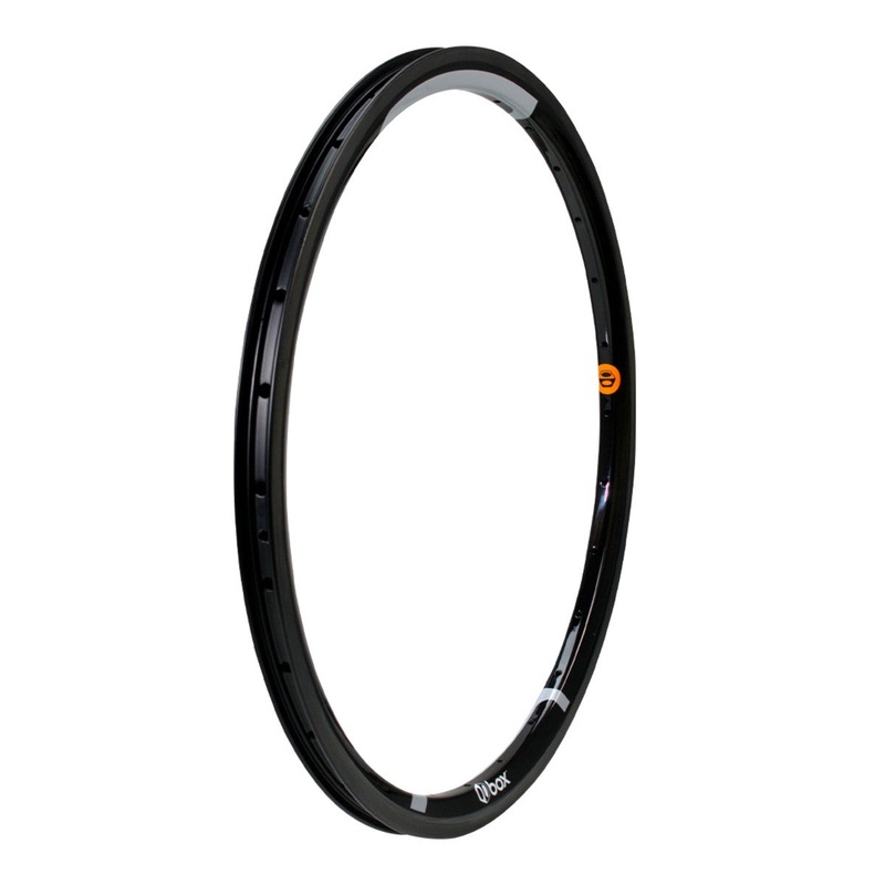 BOX ONE Carbon Rim – With Brake Surface – 406mm