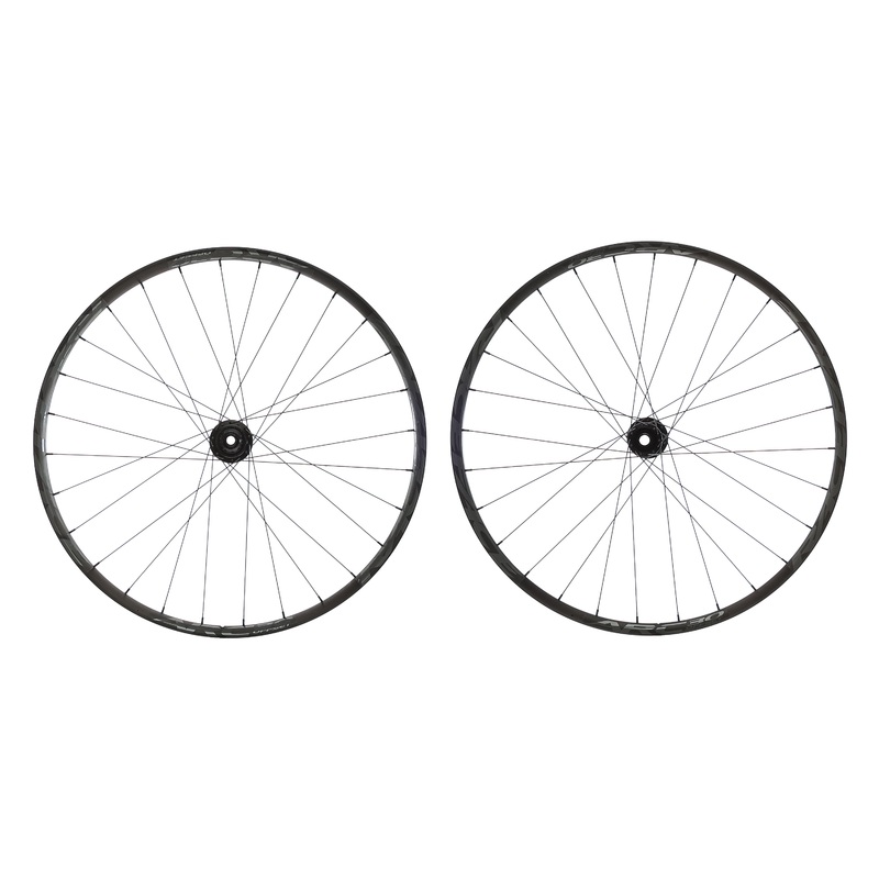 Race Face ARC 30 Offset Aluminum Tubeless 29″ Wheelset