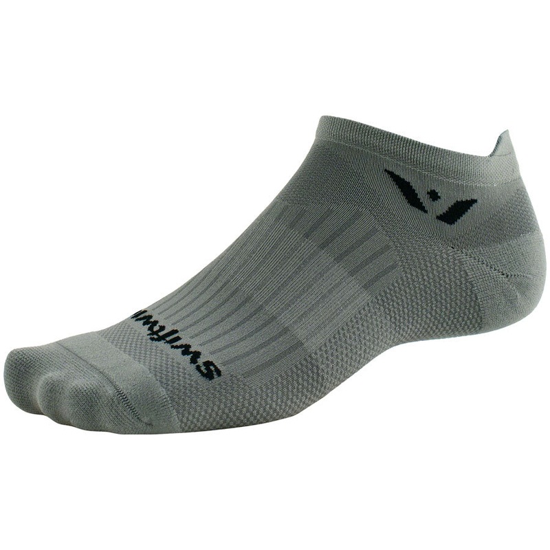 Swiftwick Aspire No Show Socks – Pewter Medium