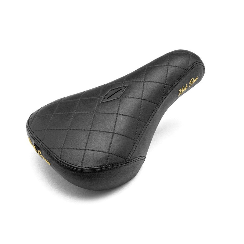 Kink Splendor Pivotal Seat