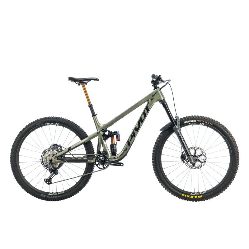 Pivot Firebird Pro XT/XTR Mountain Bike – 2023, Medium
