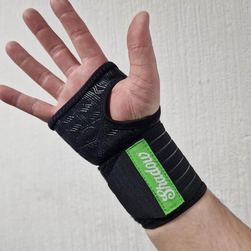 Shadow Conspiracy Revive Wrist Support Black Right