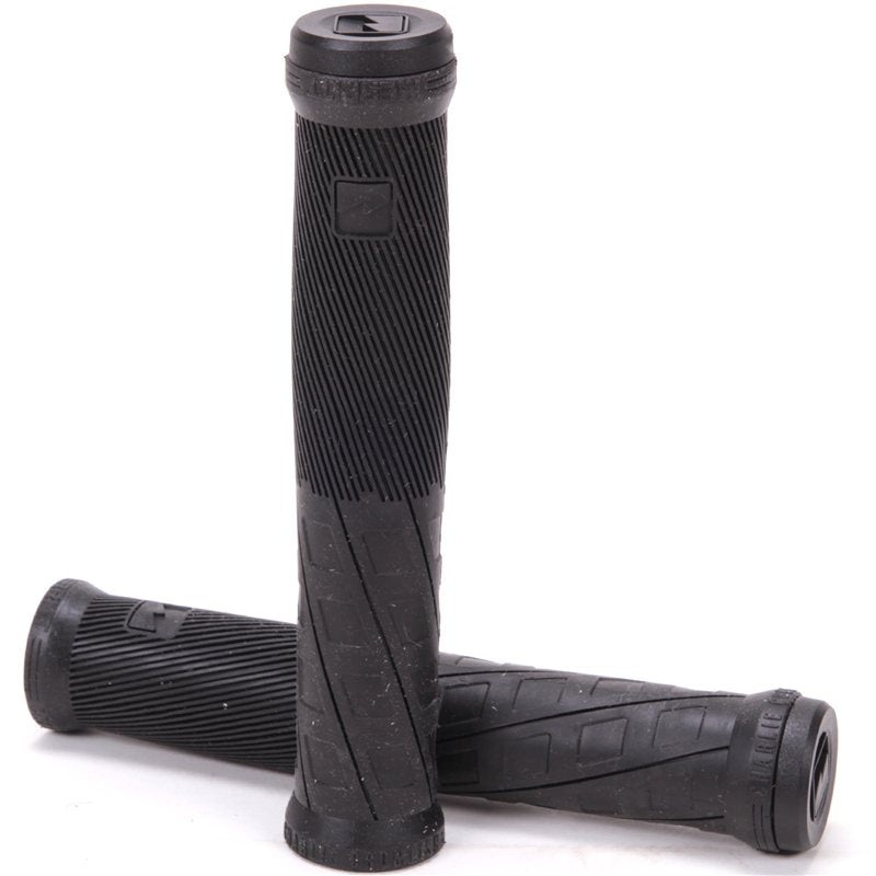 MERRITT Cross Check – Charlie Crumlish Grips