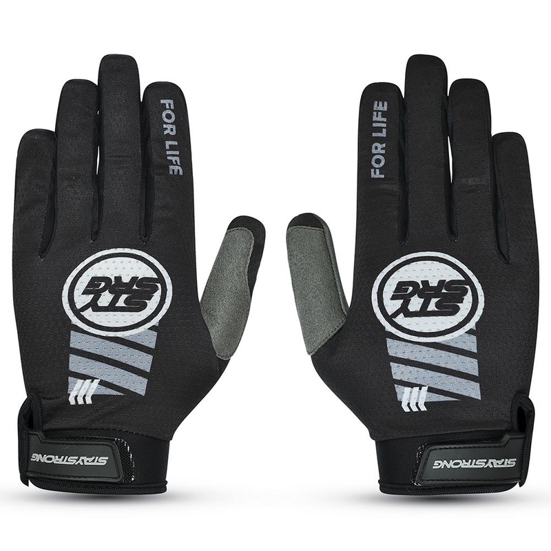 Stay Strong Staple 4 Glove