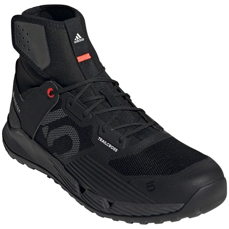 Five Ten Trailcross GTX Flat Shoes – Mens Core BLK / DGH Solid Gray / FTWR White 11
